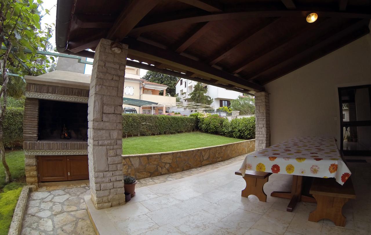 Apartmani Mira Premantura Esterno foto